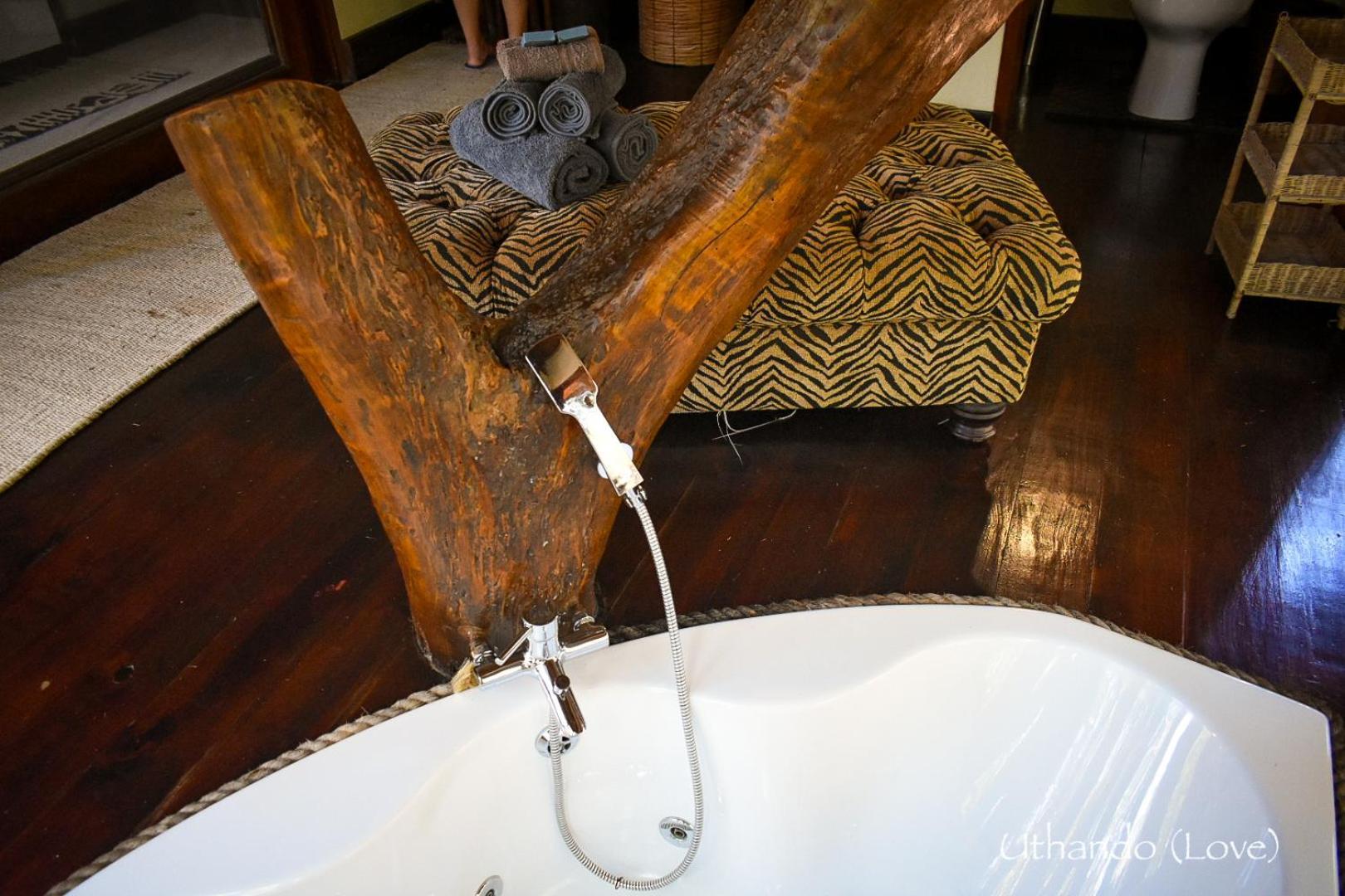 Ihlozi Bush Lodge Hluhluwe Zewnętrze zdjęcie